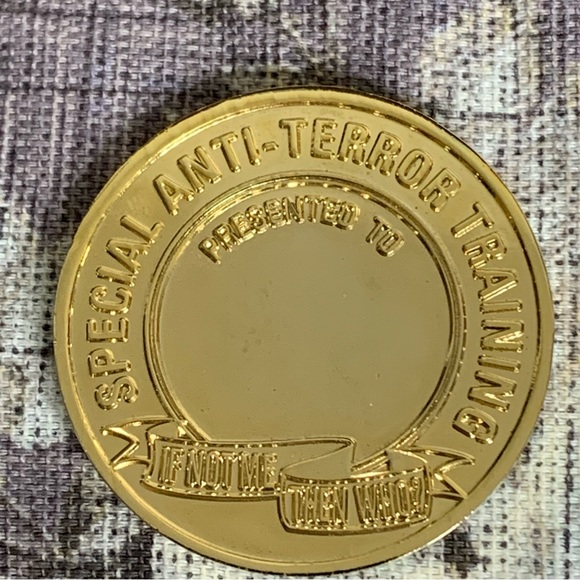 Archangel Special Anti-Terror Training Challenge Coin - Picture 4 of 6